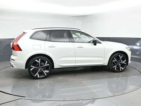 New 2026 Volvo XC60 B5 Ultra w/ Protection Package Premier AWD/4WD image 9