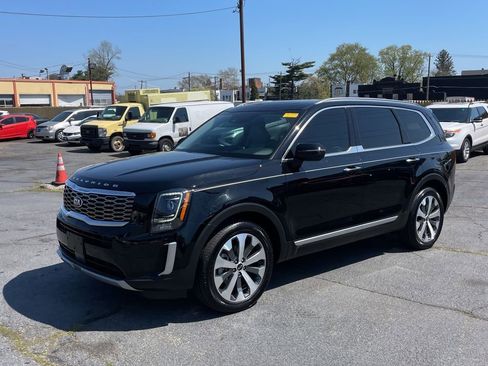 Used 2020 Kia Telluride S image 2