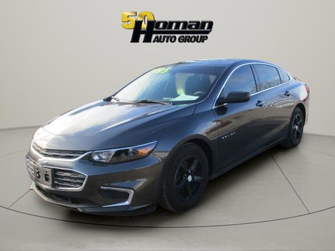Used 2017 Chevrolet Malibu LS FWD image 1
