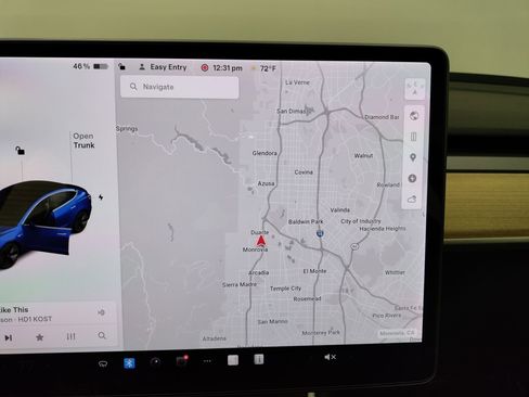 Used 2018 Tesla Model 3 Long Range image 23