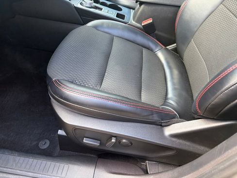Used 2023 Ford Escape ST-Line w/ Tech Pack #1 AWD/4WD image 15