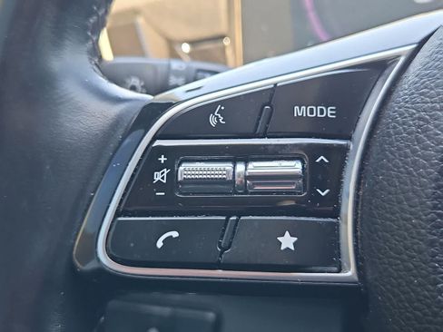 Used 2025 Kia Seltos S FWD image 23