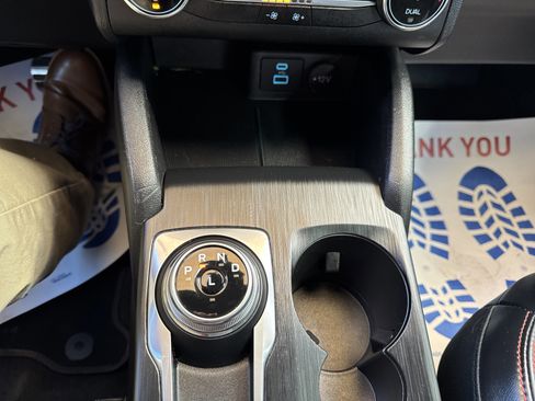 Certified 2023 Ford Escape ST-Line w/ Equipment Group 301A image 19