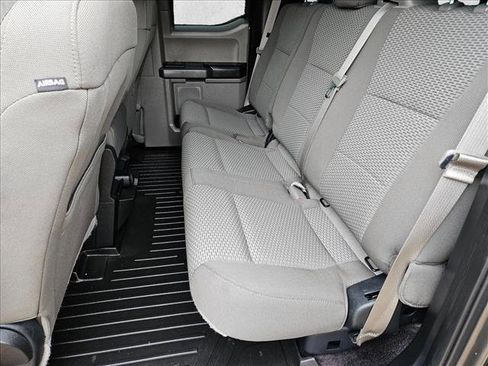 Used 2017 Ford F150 XLT image 17