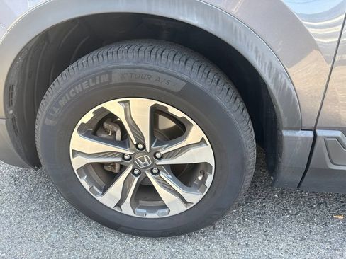 Used 2020 Honda CR-V LX image 7
