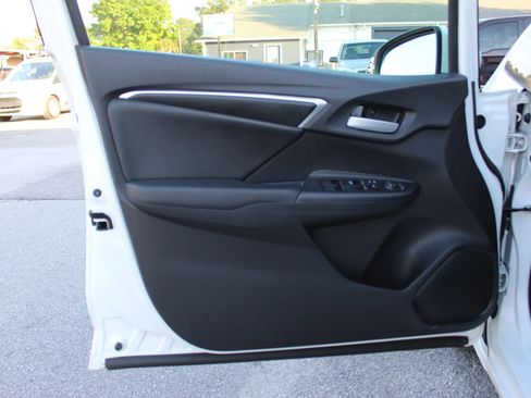 Used 2020 Honda Fit EX-L image 10