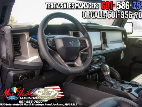 New 2026 Ford Bronco Outer Banks w/ Sasquatch Package image 39