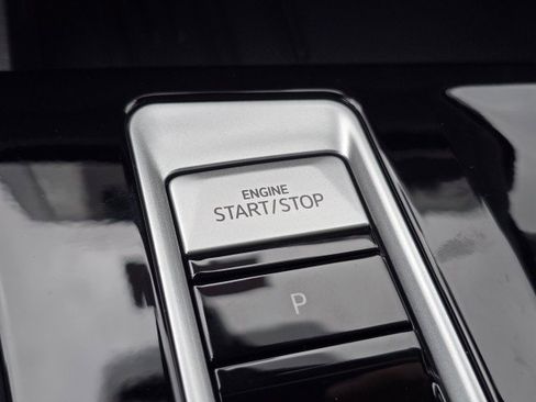 New 2026 Volkswagen Atlas Cross Sport SEL Premium R-Line image 38