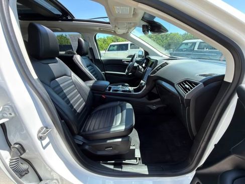 Used 2024 Ford Edge SEL w/ Convenience Package AWD/4WD image 9