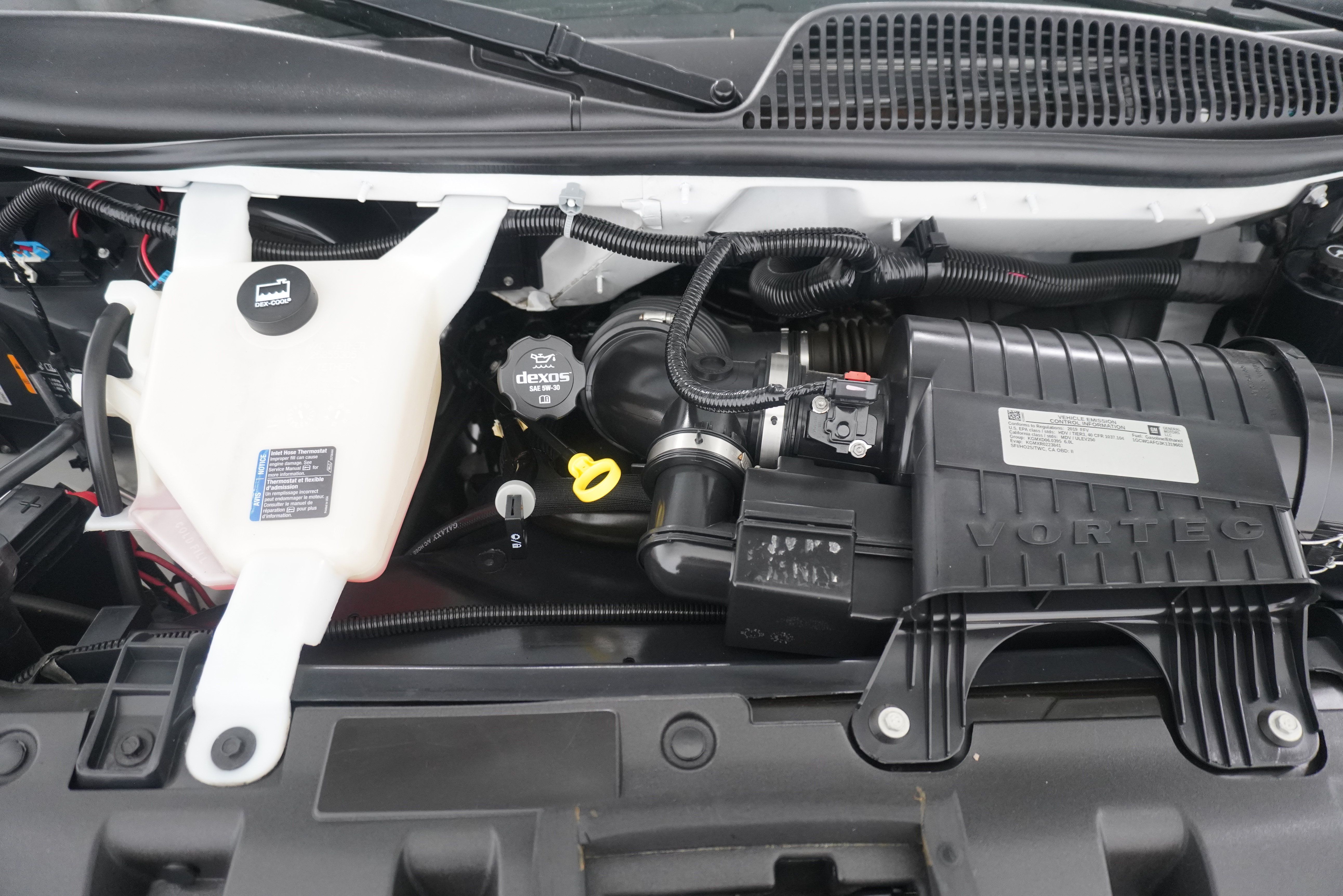 Used 2019 Chevrolet Express 2500 w/ Driver Convenience Package RWD image 21