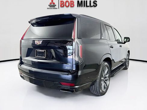 Used 2023 Cadillac Escalade Sport Platinum w/ Heavy-Duty Trailer Package AWD/4WD image 7