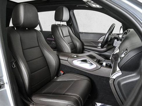 Certified 2023 Mercedes-Benz GLS 450 4MATIC image 24