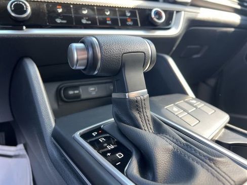 Certified 2025 Kia Sportage LX image 22