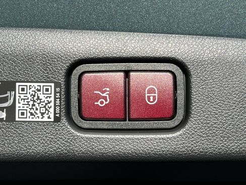 New 2026 Mercedes-Benz E 450 4MATIC Sedan image 25