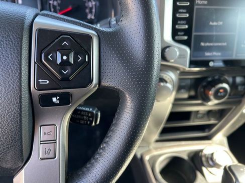 Used 2024 Toyota 4Runner SR5 image 22
