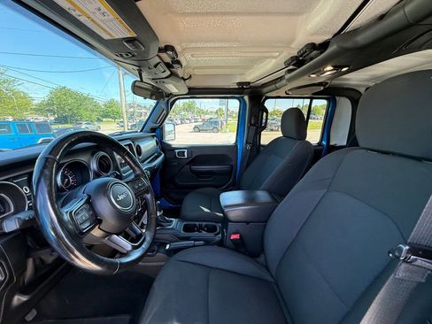 Used 2020 Jeep Gladiator Sport w/ Quick Order Package 24S AWD/4WD image 14