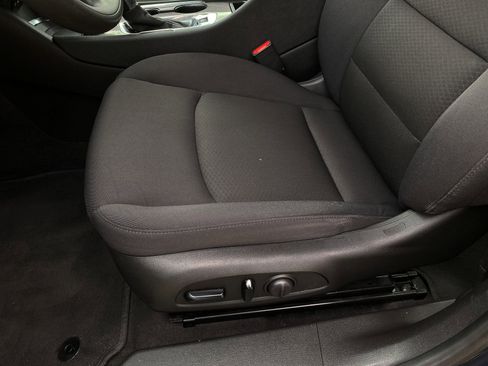 Used 2023 Chevrolet Malibu LT image 11