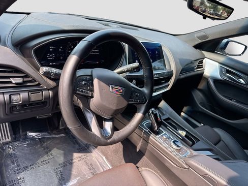 Used 2023 Cadillac CT5 V w/ Premium Package image 9