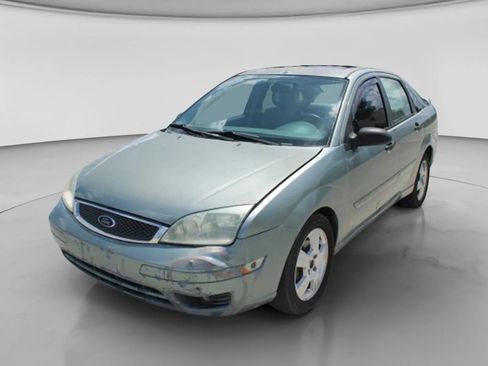 Used 2005 Ford Focus S FWD image 1