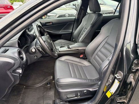 Used 2022 Lexus IS 350 F Sport w/ Memory Package AWD/4WD image 24