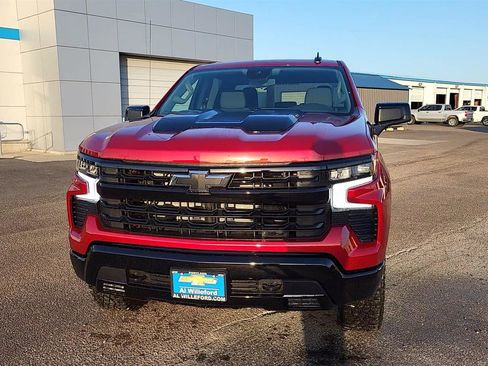 New 2025 Chevrolet Silverado 1500 LT Trail Boss w/ Dark Appearance Package image 3