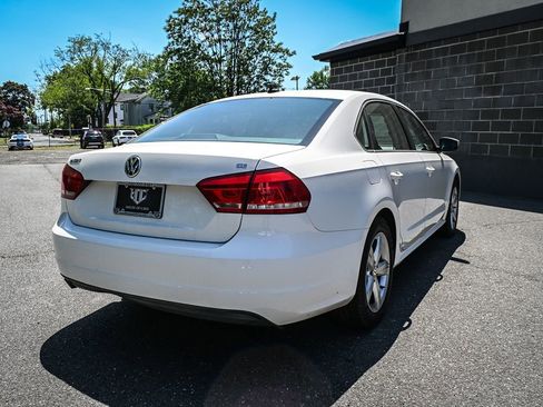 Used 2013 Volkswagen Passat 2.5 SE FWD image 5