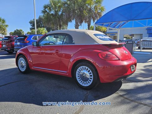 Used 2013 Volkswagen Beetle 2.5 image 3