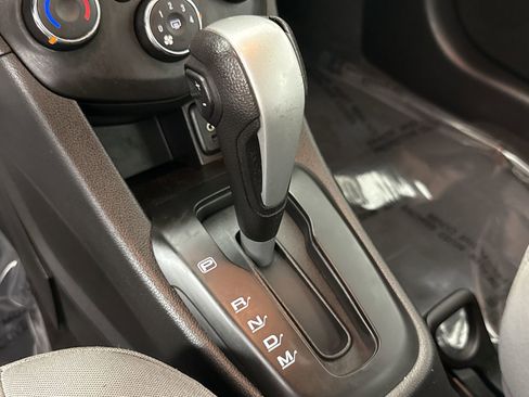 Used 2020 Chevrolet Sonic LT image 24