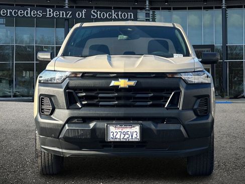 Used 2023 Chevrolet Colorado W/T image 9
