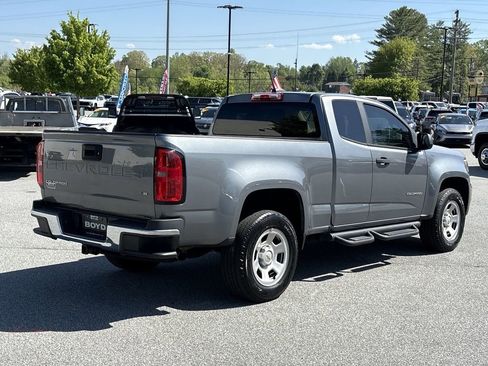 Used 2021 Chevrolet Colorado W/T w/ WT Convenience Package RWD image 7
