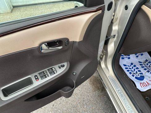 Used 2011 Chevrolet Malibu LTZ w/ HFV6 Engine Package FWD image 11