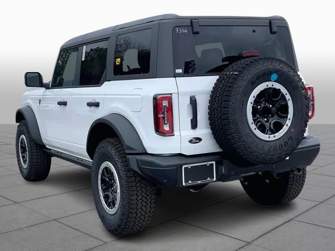 New 2025 Ford Bronco Badlands image 11