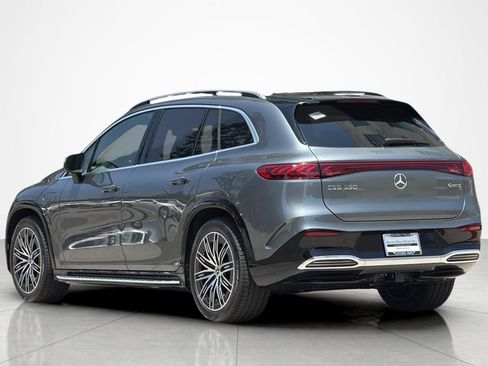 New 2026 Mercedes-Benz EQS 550 4MATIC SUV image 3