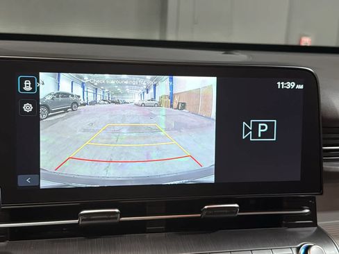 Used 2024 Hyundai Kona SEL FWD image 16
