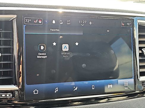 Used 2024 Chrysler Pacifica Touring-L image 27