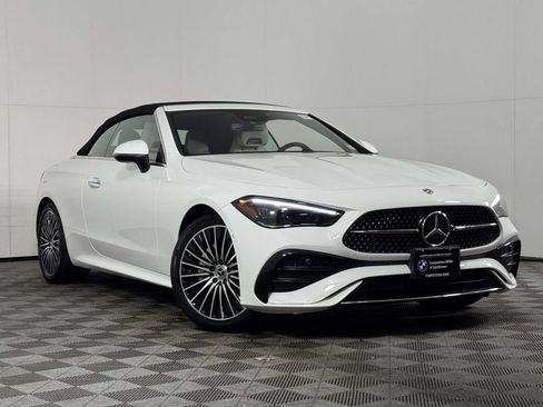 Used 2024 Mercedes-Benz CLE 300 4MATIC Cabriolet image 2