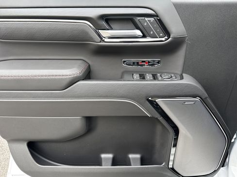 New 2026 GMC Sierra 1500 AT4X image 14