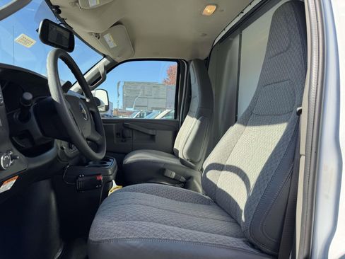 New 2025 Chevrolet Express 3500 w/ Power Convenience Package image 19