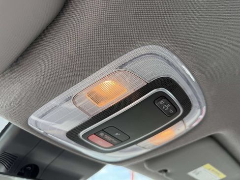 Certified 2024 Hyundai Elantra SEL FWD image 32