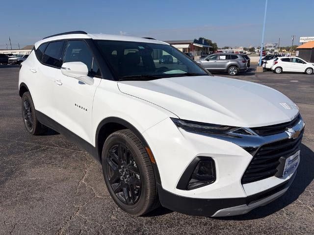 Used 2022 Chevrolet Blazer LT w/ Sound & Technology Package FWD image 7