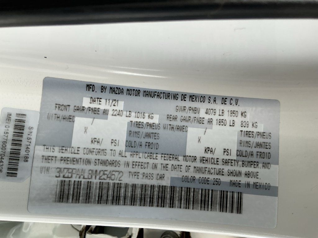 Used 2021 MAZDA MAZDA3 s FWD image 31