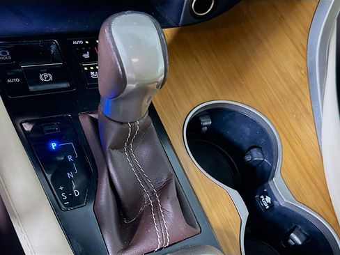 Used 2017 Lexus RX 350 2WD w/ Premium Package image 25