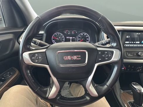 Used 2019 GMC Acadia SLE FWD image 11