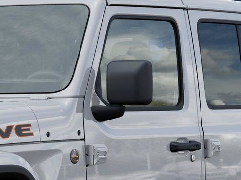New 2026 Jeep Gladiator Mojave AWD/4WD image 12