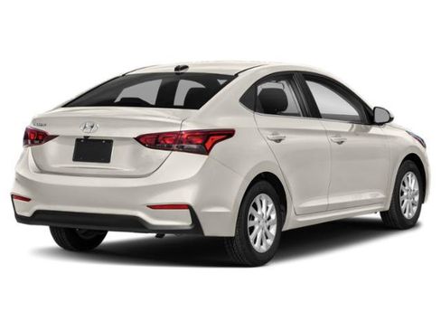 Used 2020 Hyundai Accent SEL FWD image 2