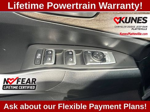Used 2021 Kia Sorento EX w/ Panoramic Sunroof Package AWD/4WD image 31