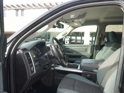 Used 2019 RAM 1500 Big Horn AWD/4WD image 25