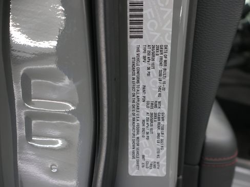 Used 2022 Dodge Durango R/T w/ Blacktop Package AWD/4WD image 61
