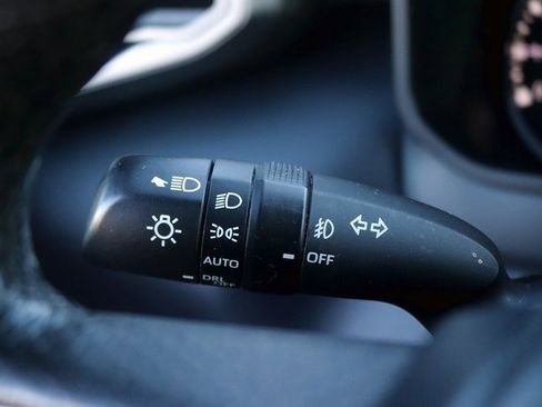 Used 2022 Toyota Tundra Limited image 22