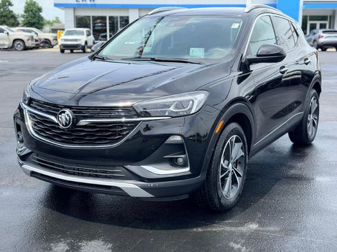 Used 2021 Buick Encore GX Essence w/ Advanced Technology Package FWD image 1